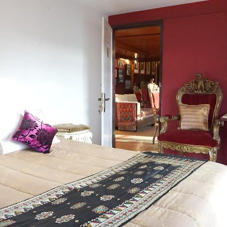 Badjoeri Ethnic Wooden Homestay Bandung Exterior foto